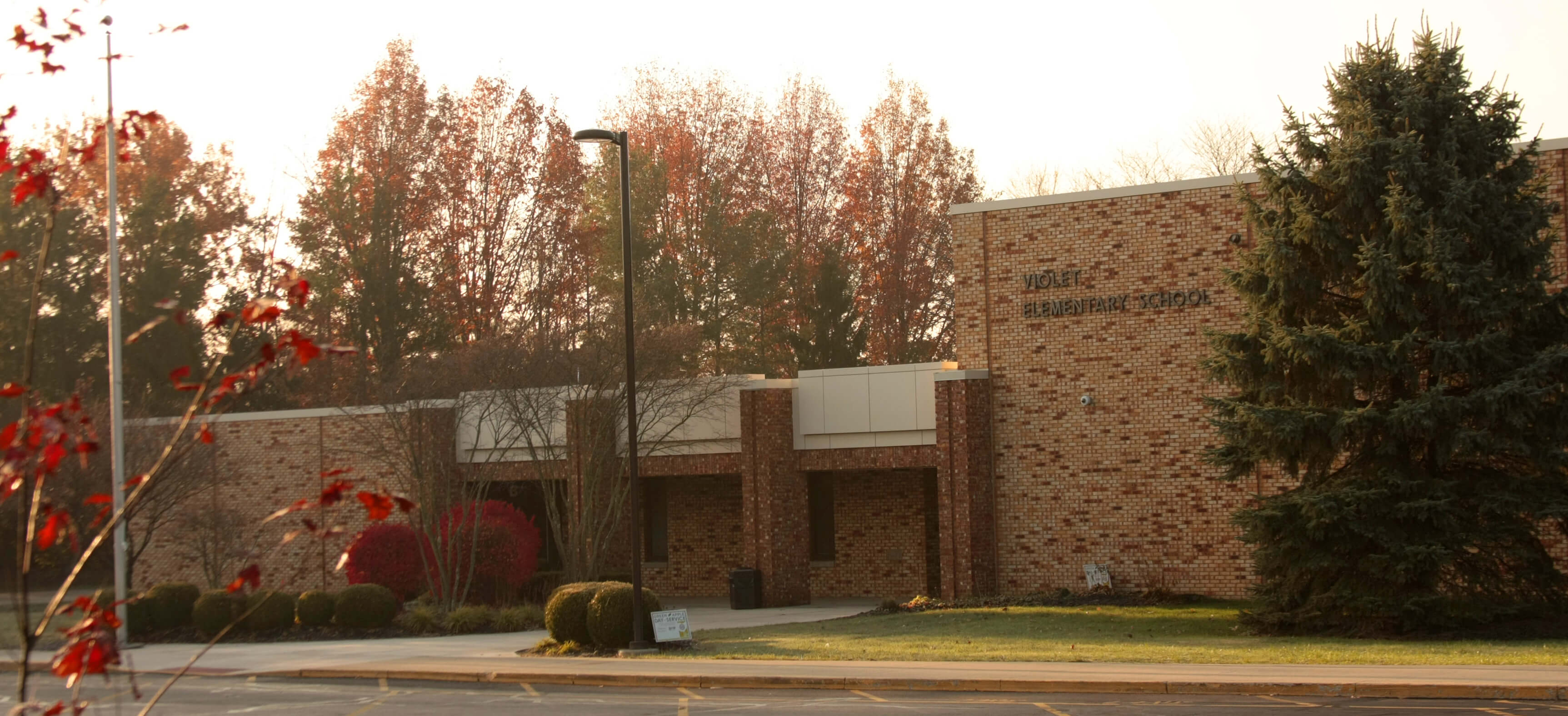 exterior of Violet Elementary