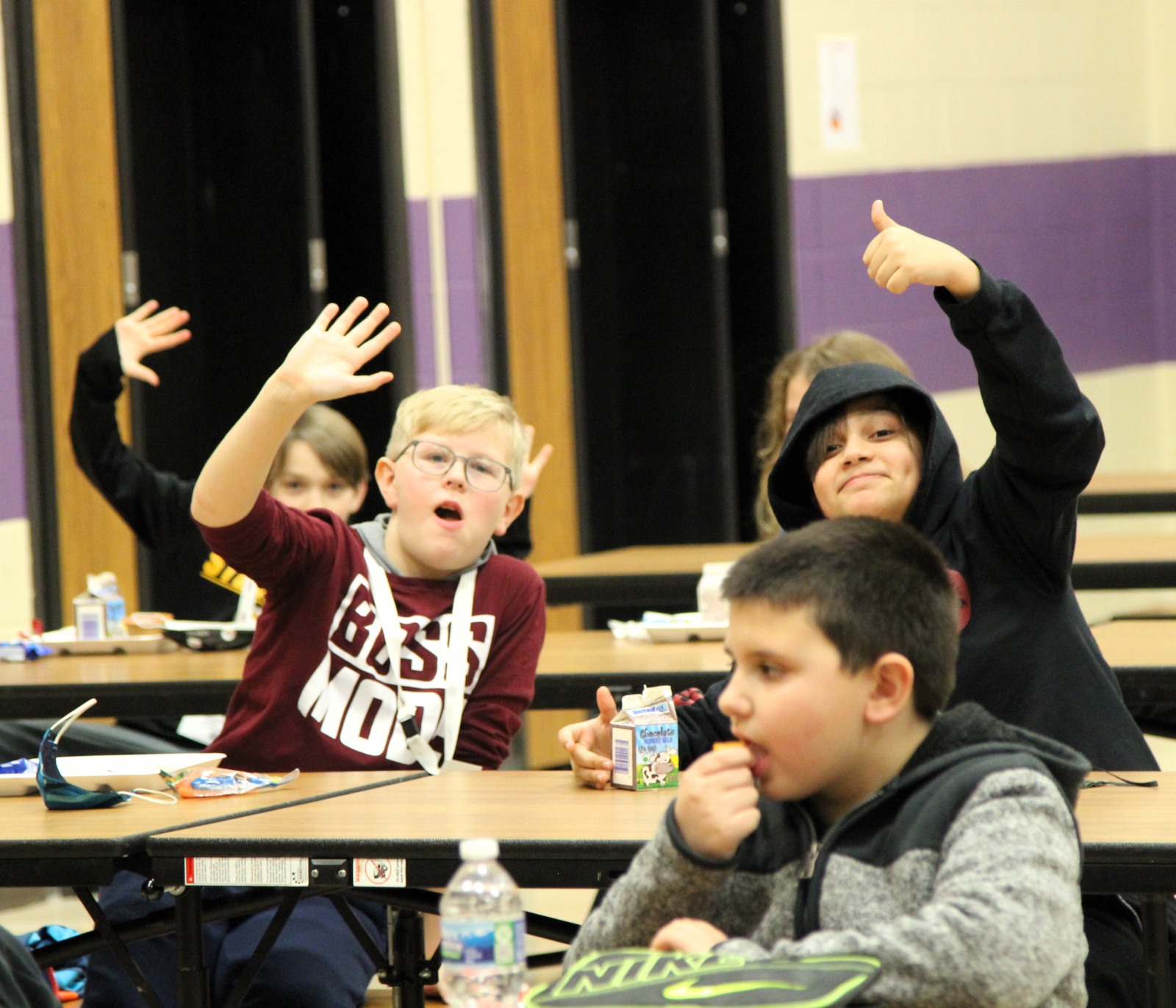 Violet Elementary students give a thumbs up.